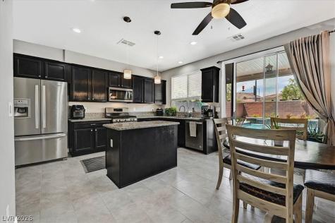 5807 Field Breeze Street Las Vegas NV 89148