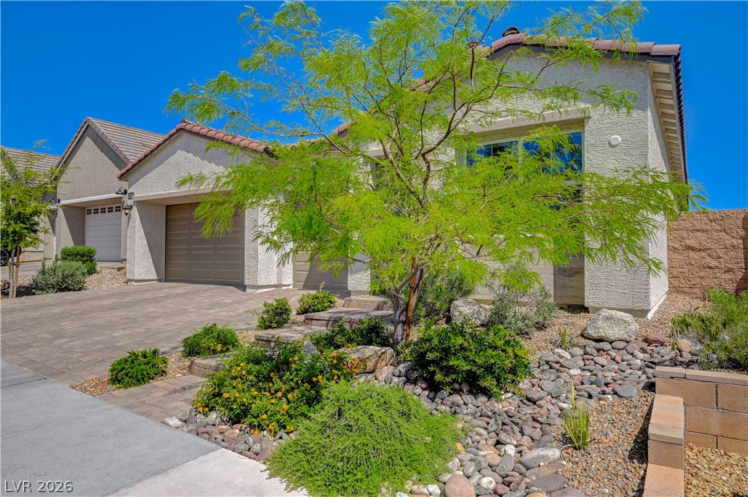 10124 Meandering Dell Avenue Las Vegas NV 89166