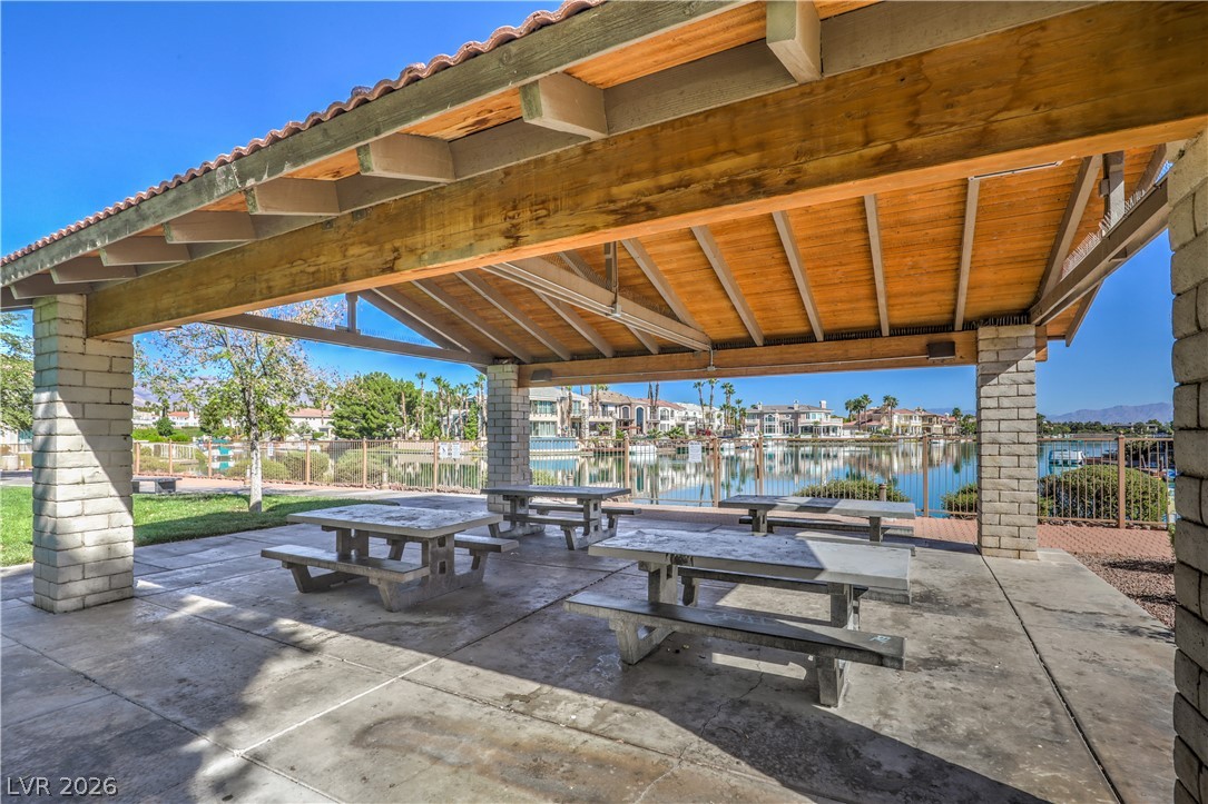 9824 Russett Wood Circle Las Vegas NV 89117