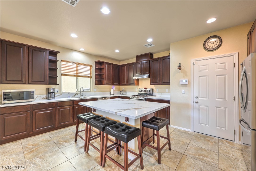 10677 Auburn Springs Avenue Las Vegas NV 89166