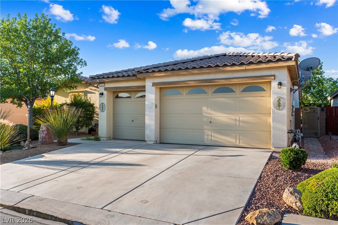 5823 Reeves Springs Avenue Las Vegas NV 89131