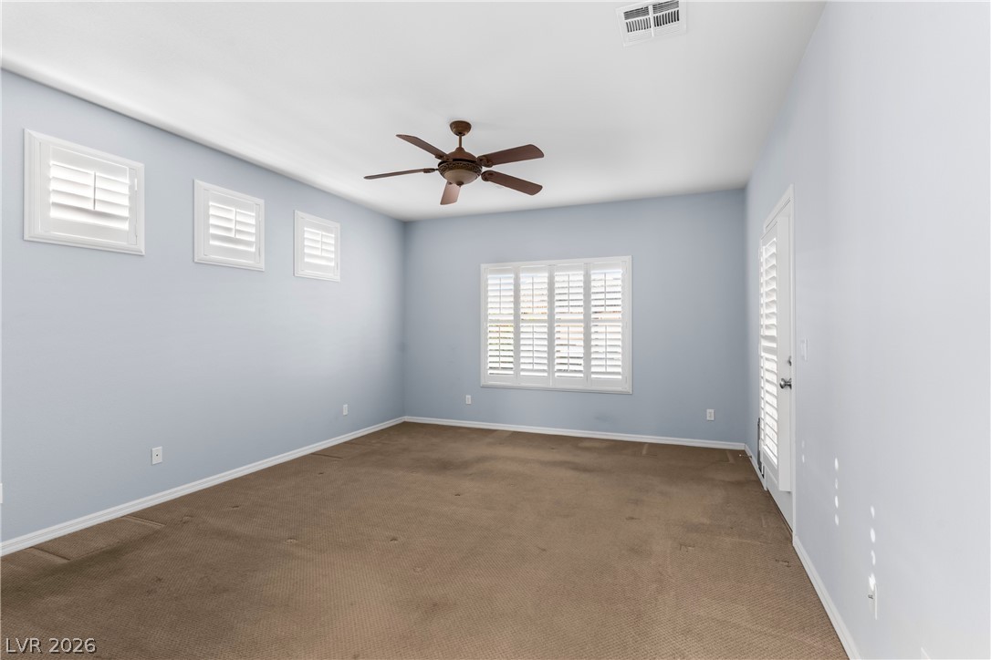 5823 Reeves Springs Avenue Las Vegas NV 89131