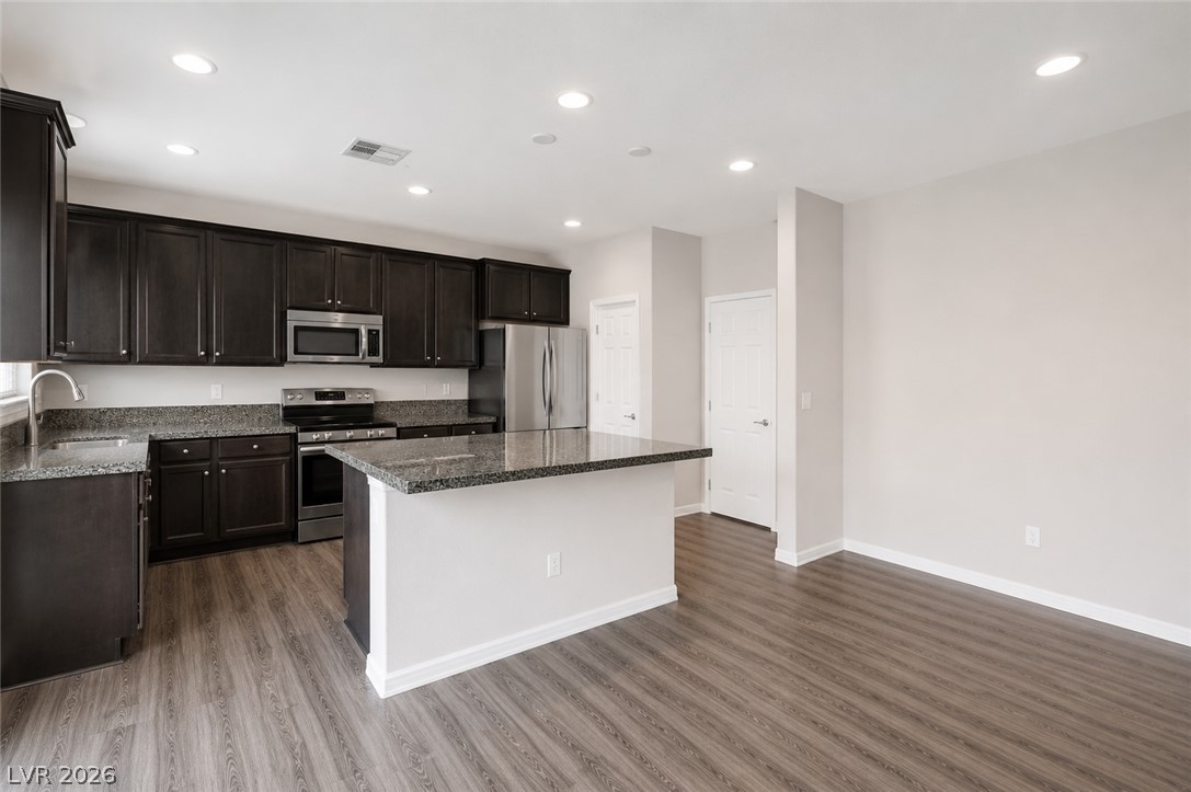 8025 Ancient Oaks Avenue Las Vegas NV 89113