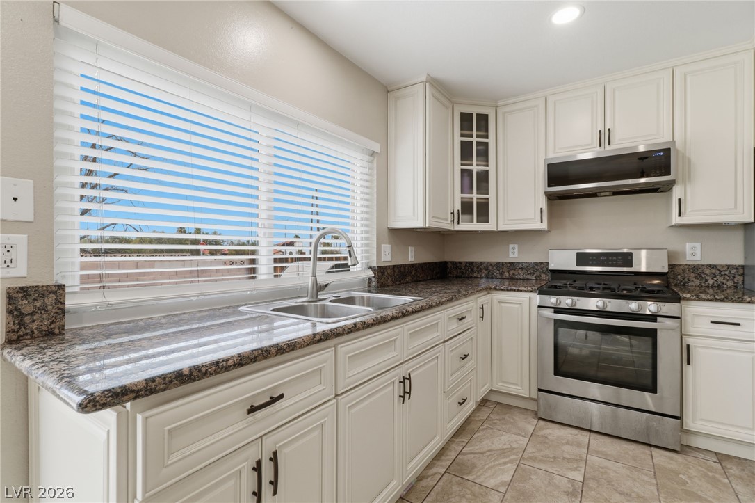 1801 Golden Shadow Drive Henderson NV 89002