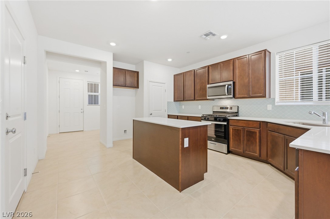 3765 Osiris Avenue Henderson NV 89044