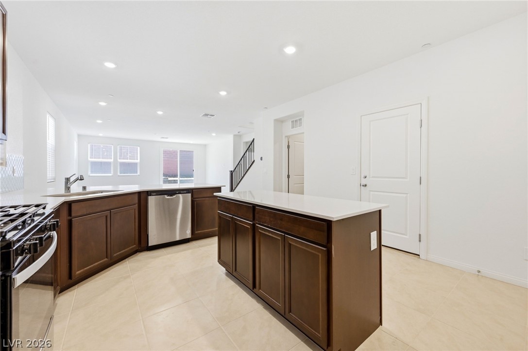 3765 Osiris Avenue Henderson NV 89044