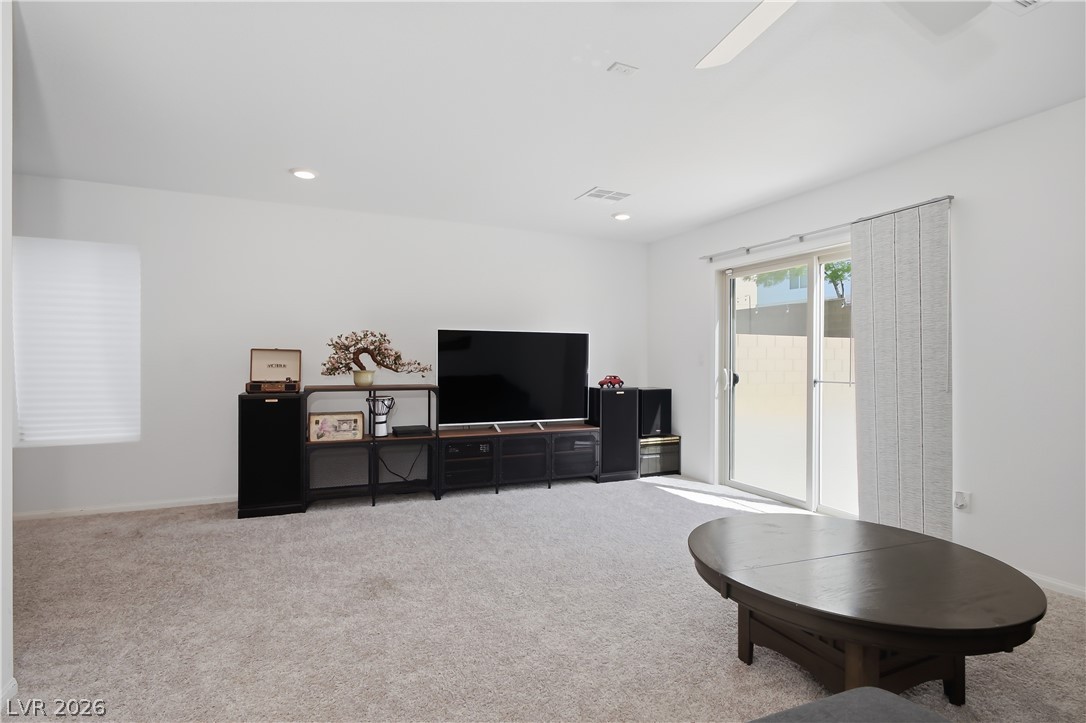 10464 Rose Palisade Street Las Vegas NV 89141