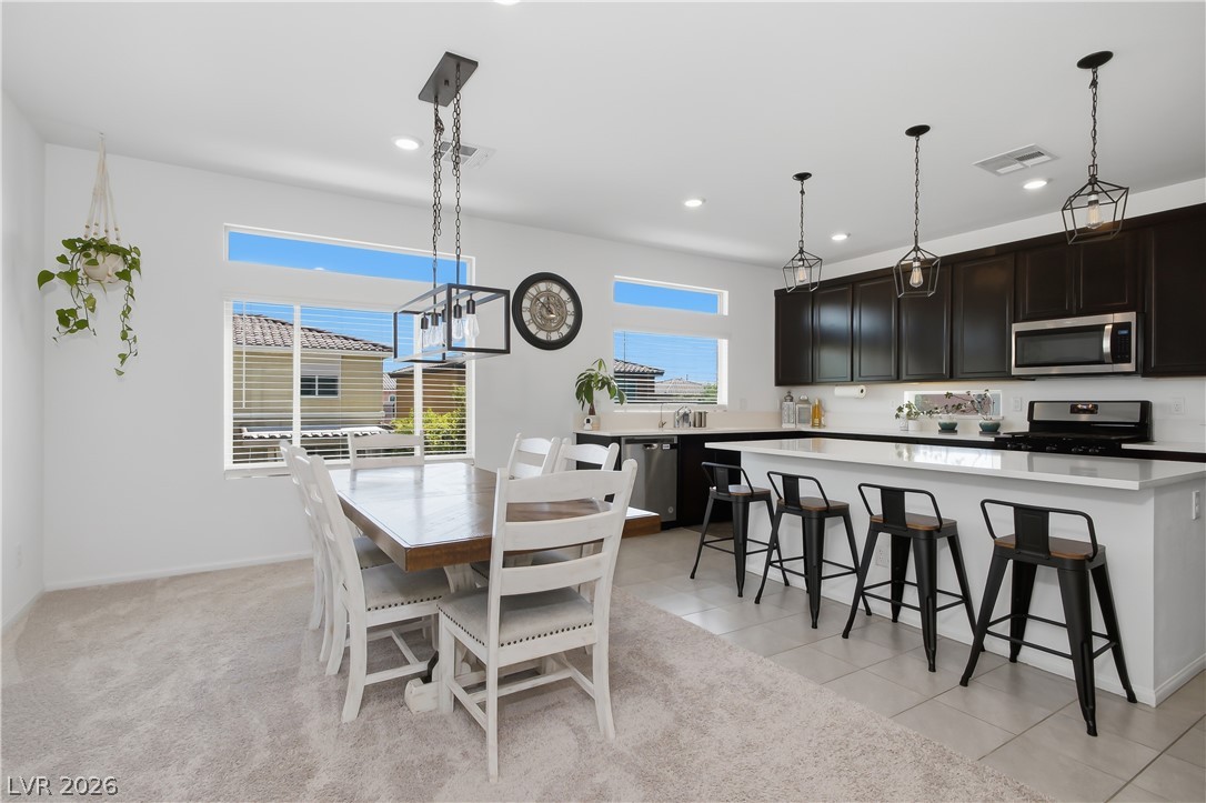 10464 Rose Palisade Street Las Vegas NV 89141