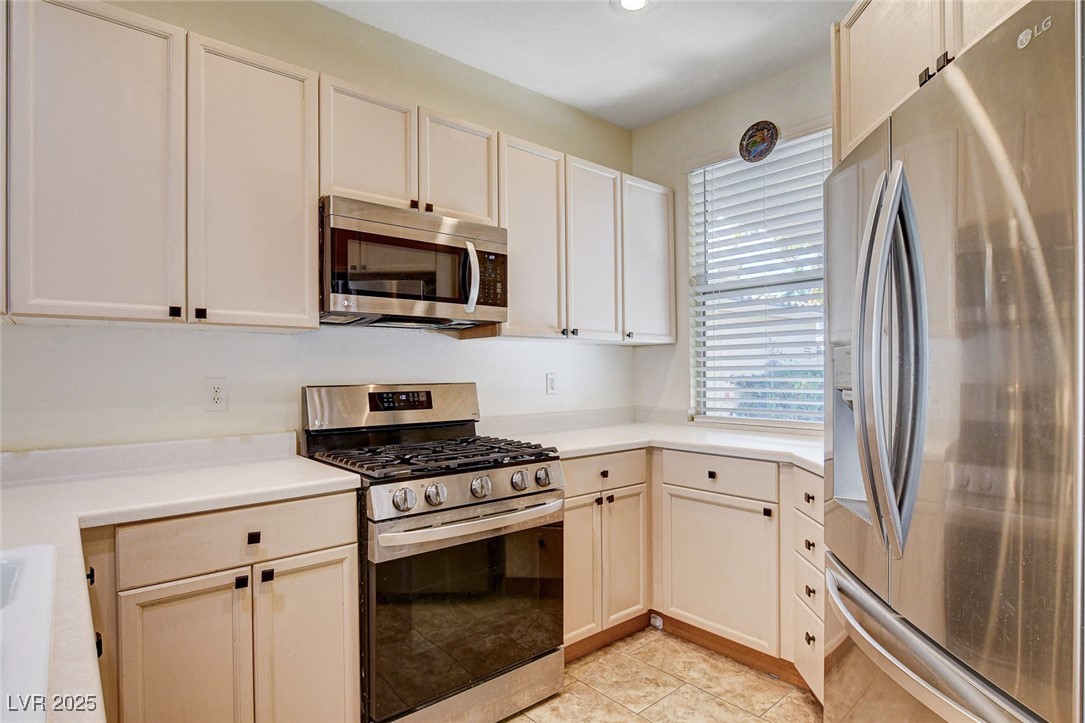 4534 Regalo Bello Street Las Vegas NV 89135