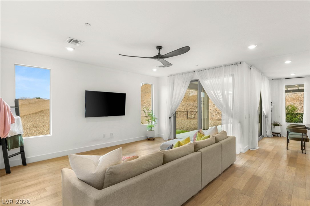 6 Sun Lily Lane Henderson NV 89011