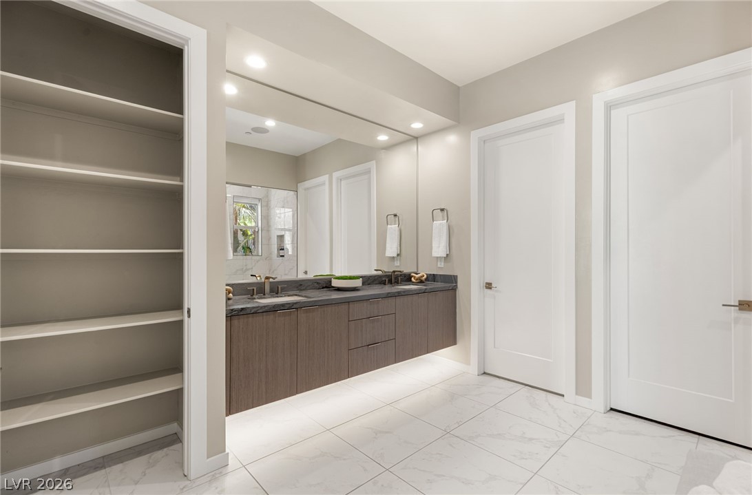 11798 Espadas Avenue Las Vegas NV 89138