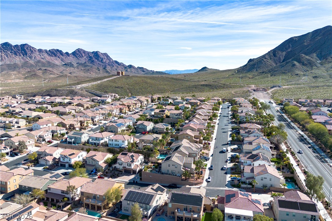 681 Lucky Pine Street Henderson NV 89002