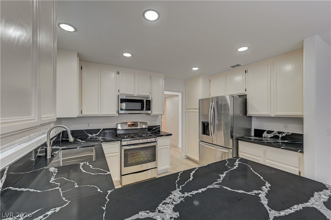 6028 Shadow Oak Drive North Las Vegas NV 89031