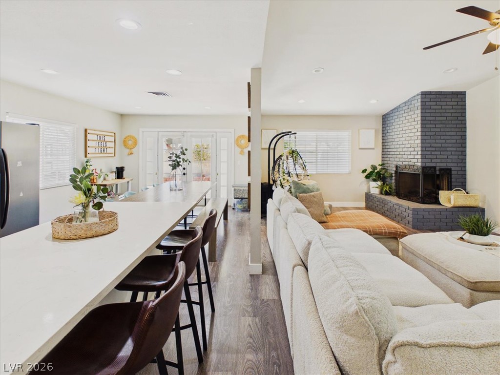 2402 El Tesoro Court Henderson NV 89014