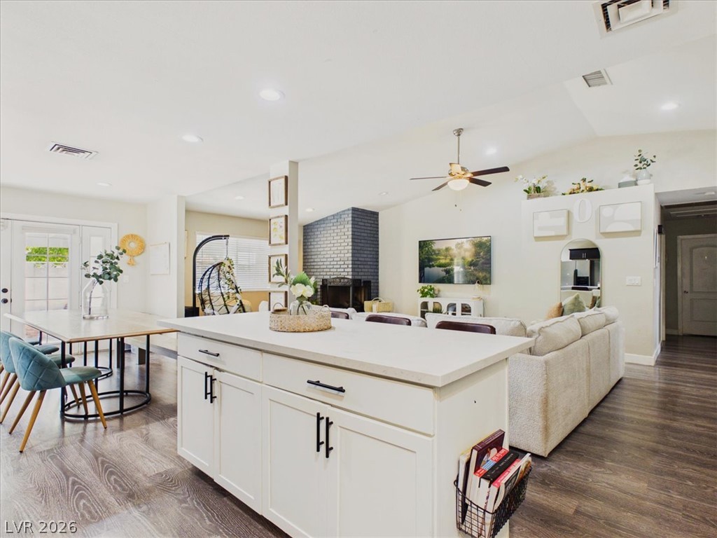 2402 El Tesoro Court Henderson NV 89014
