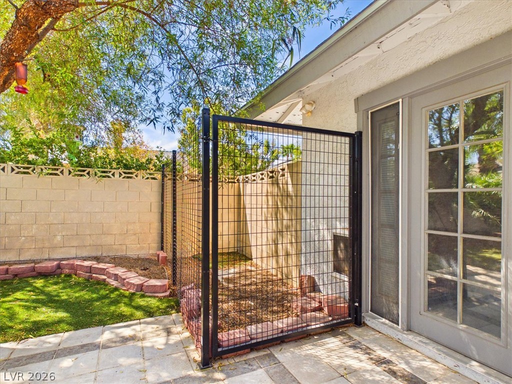 2402 El Tesoro Court Henderson NV 89014