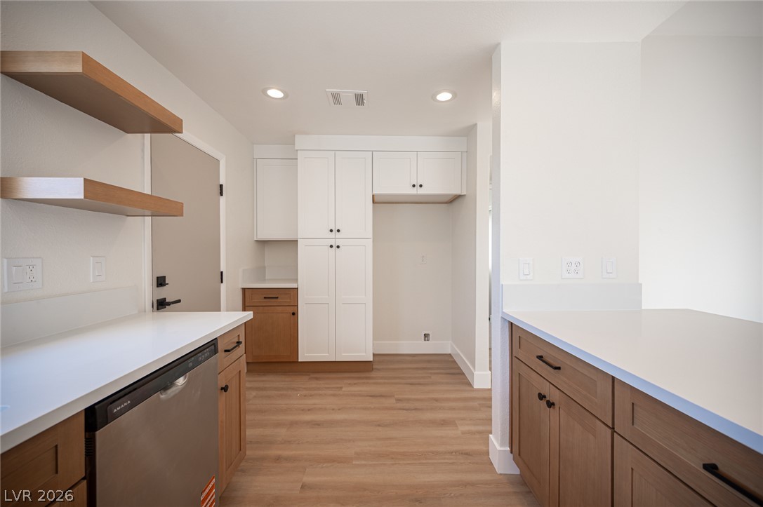 5775 Ballinger Drive Las Vegas NV 89142