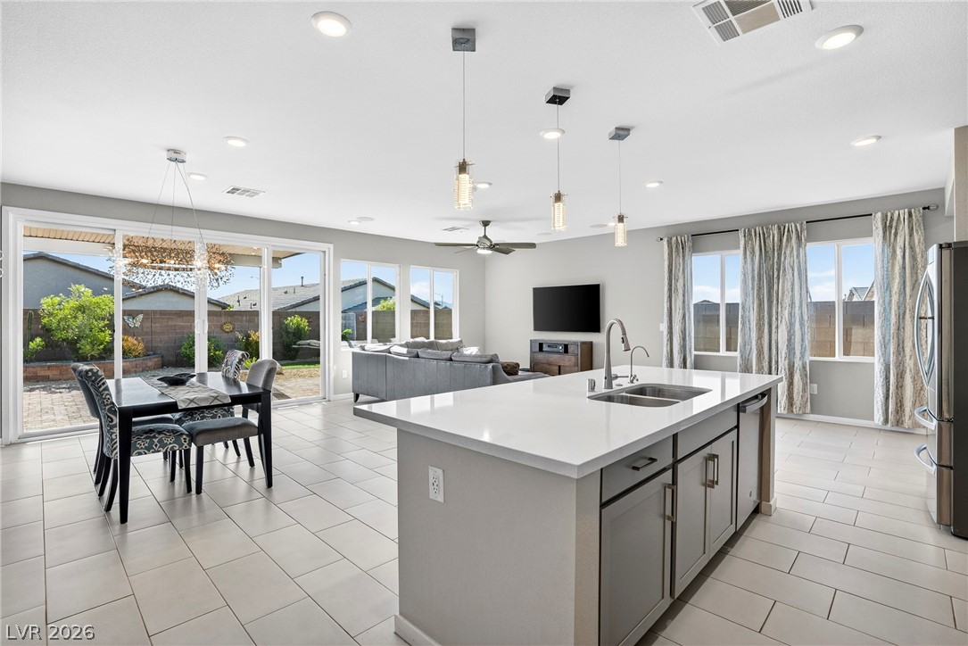 6742 North Sacred Palm Street North Las Vegas NV 89086