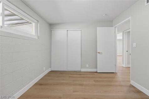 5133 Hallet Drive Las Vegas NV 89122