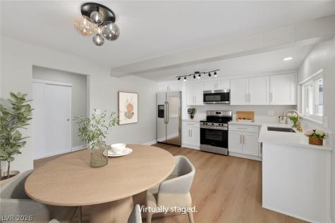 5133 Hallet Drive Las Vegas NV 89122