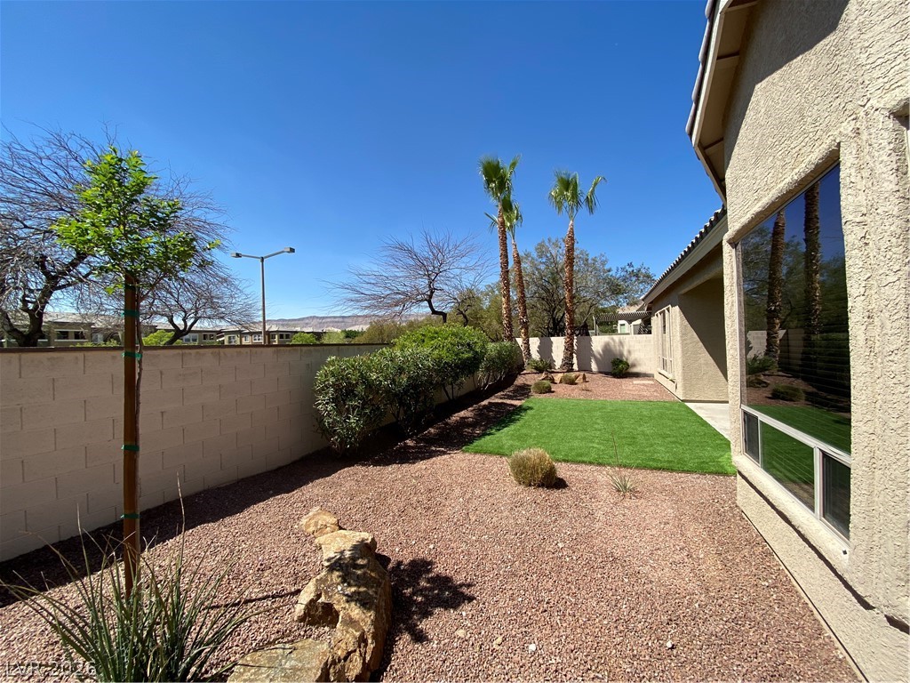 10685 Refectory Avenue Las Vegas NV 89135
