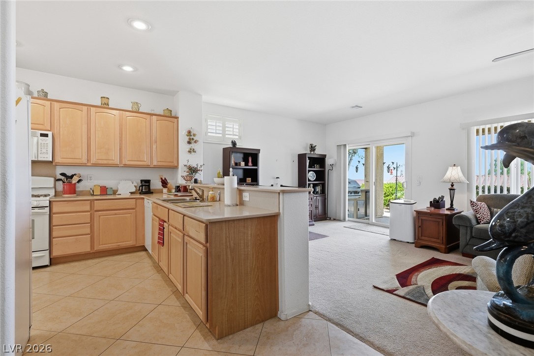 2198 Blackburn Hills Avenue Henderson NV 89044