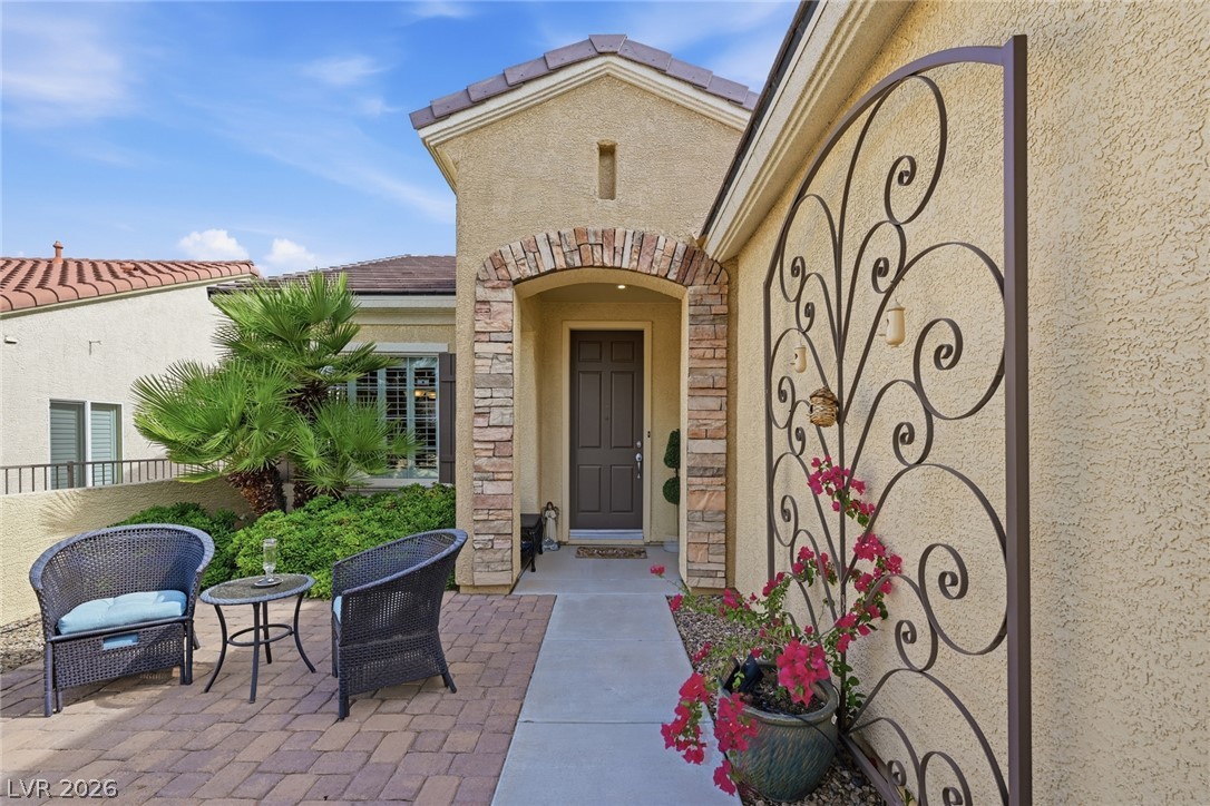 2198 Blackburn Hills Avenue Henderson NV 89044