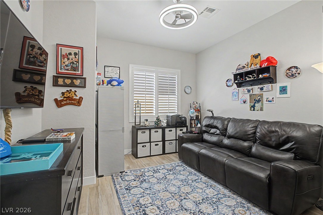7375 Rosenberger Street Las Vegas NV 89166