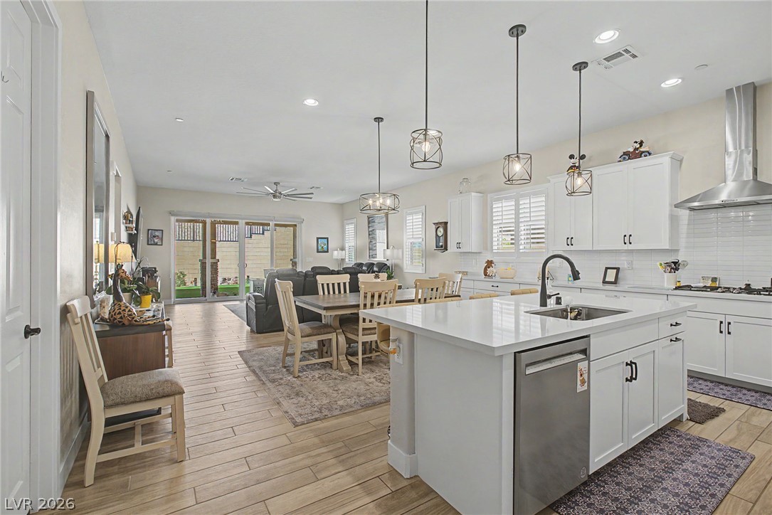 7375 Rosenberger Street Las Vegas NV 89166