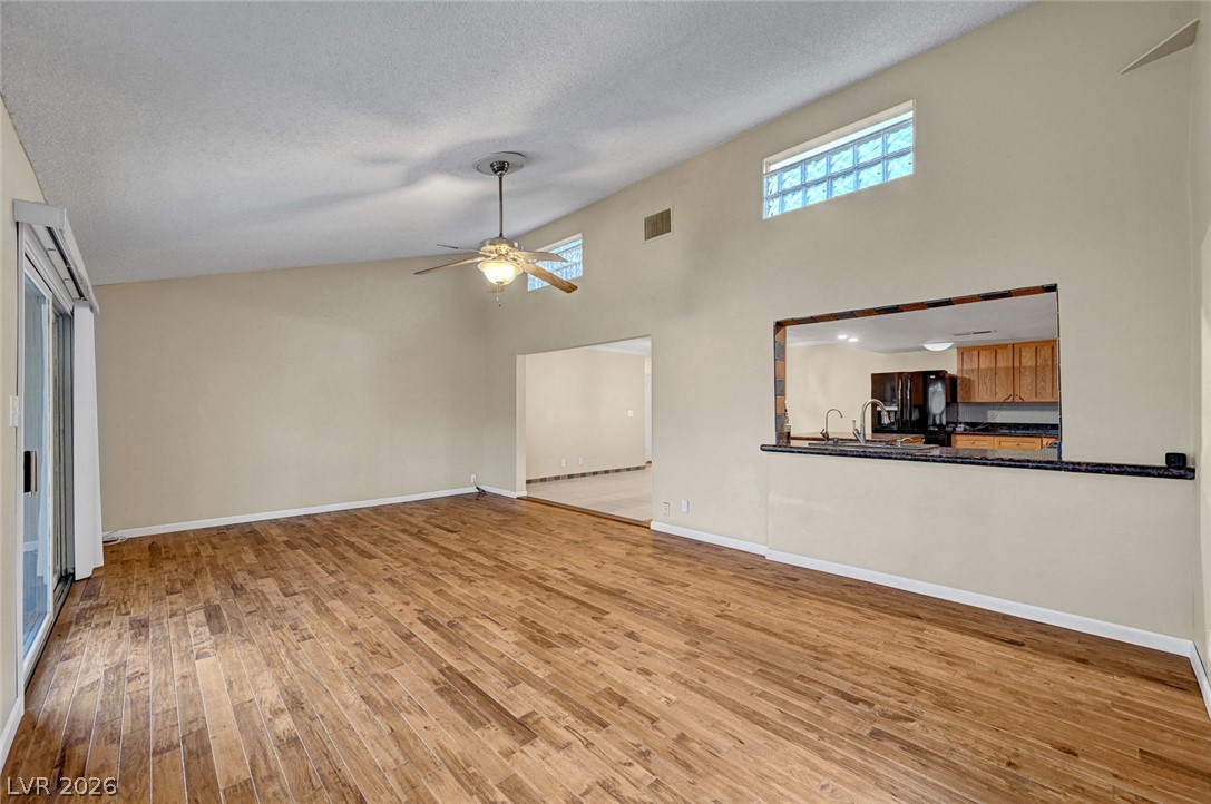 5817 Mary Way Las Vegas NV 89108