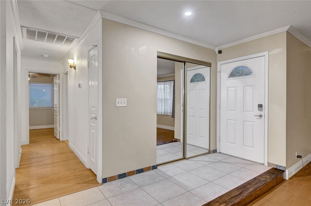 5817 Mary Way Las Vegas NV 89108