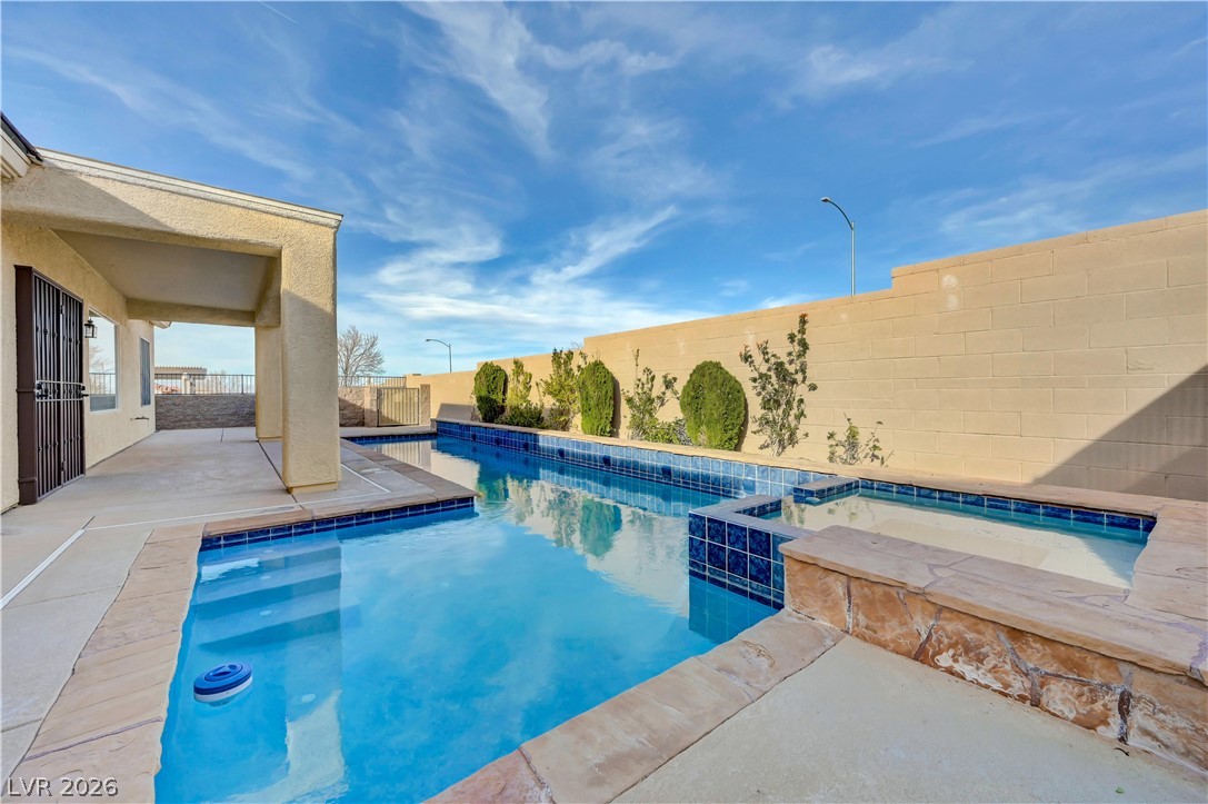 2258 Sandstone Cliffs Drive Henderson NV 89044