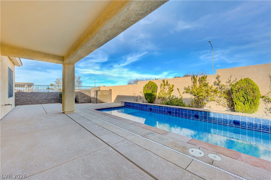 2258 Sandstone Cliffs Drive Henderson NV 89044
