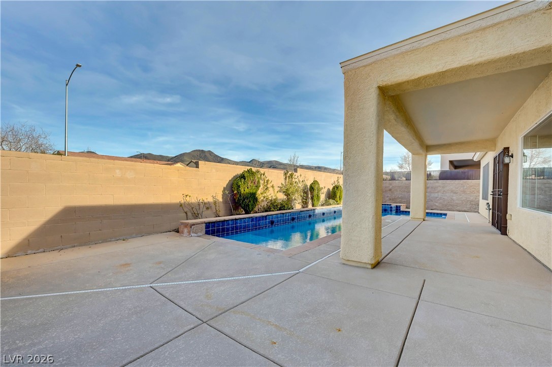 2258 Sandstone Cliffs Drive Henderson NV 89044