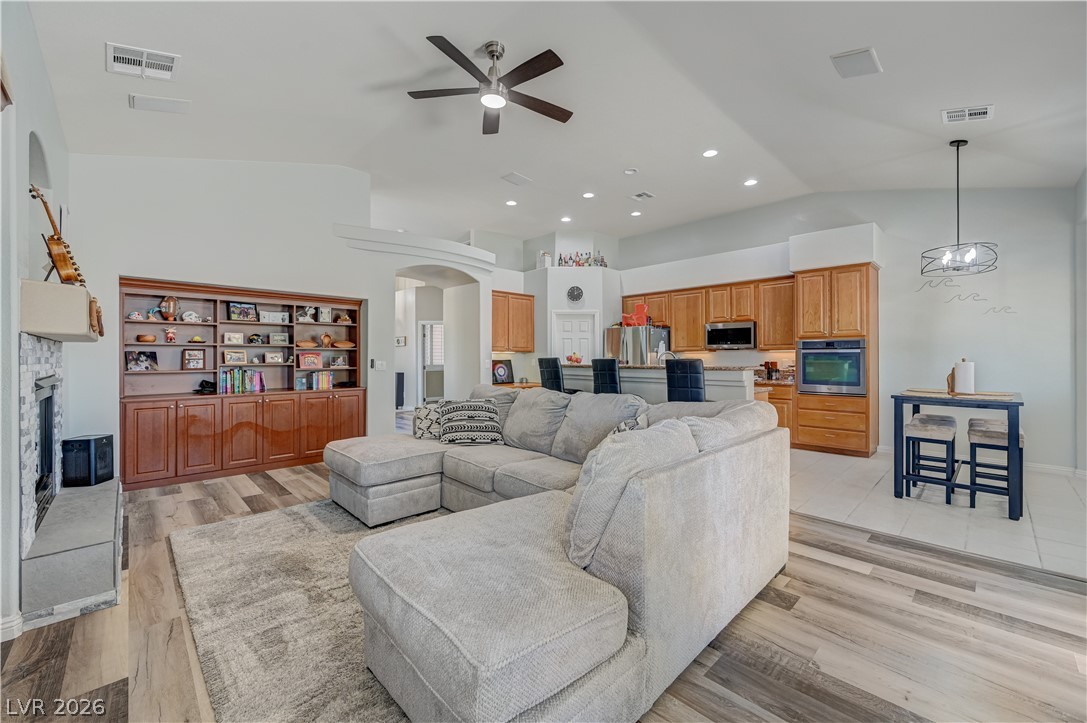 1353 Romanesca Drive Henderson NV 89052