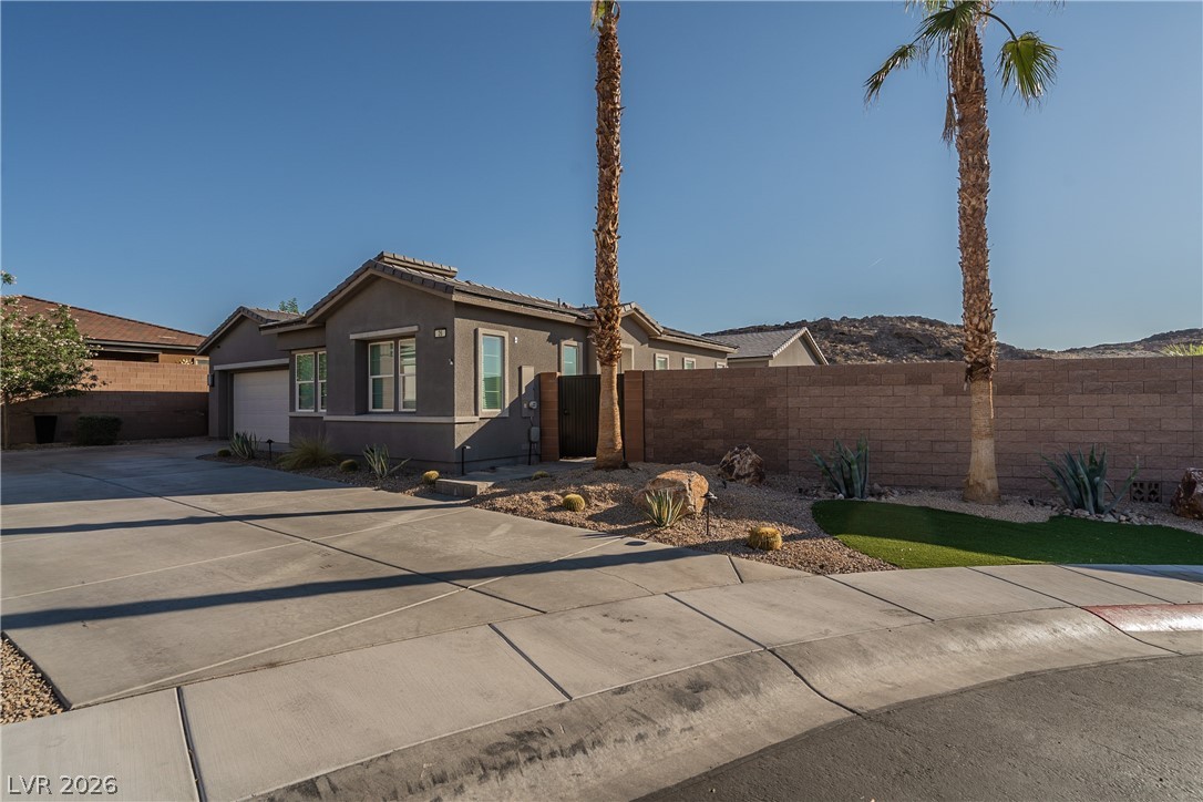 26 Via Tavolara Henderson NV 89011