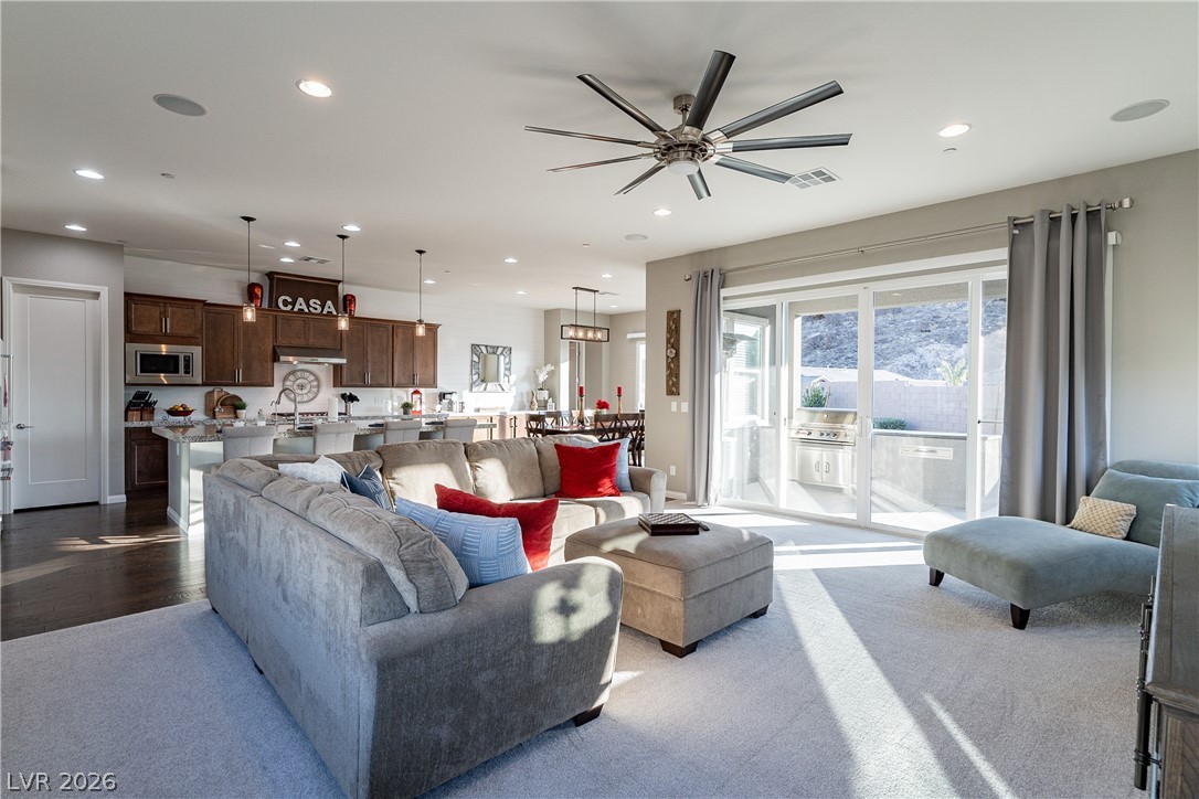 26 Via Tavolara Henderson NV 89011