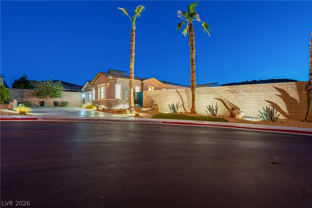 26 Via Tavolara Henderson NV 89011