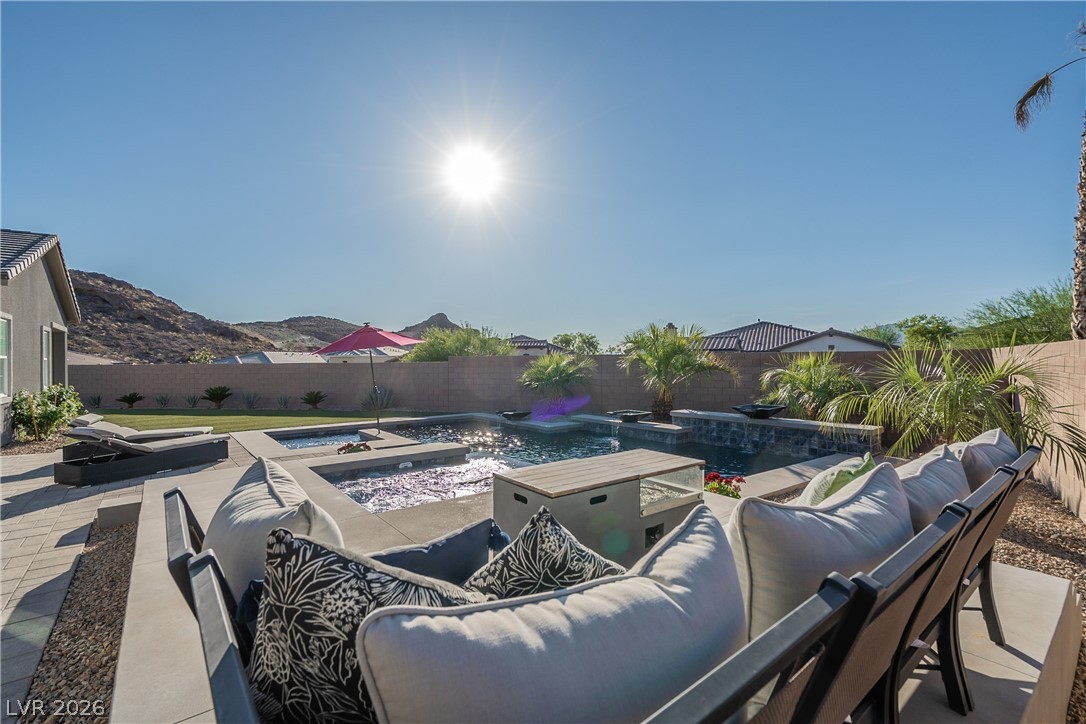 26 Via Tavolara Henderson NV 89011