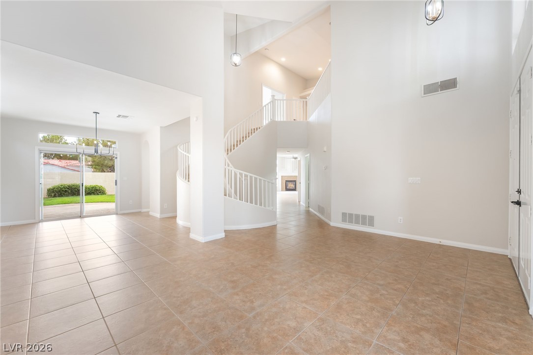 8815 La Manga Avenue Las Vegas NV 89147