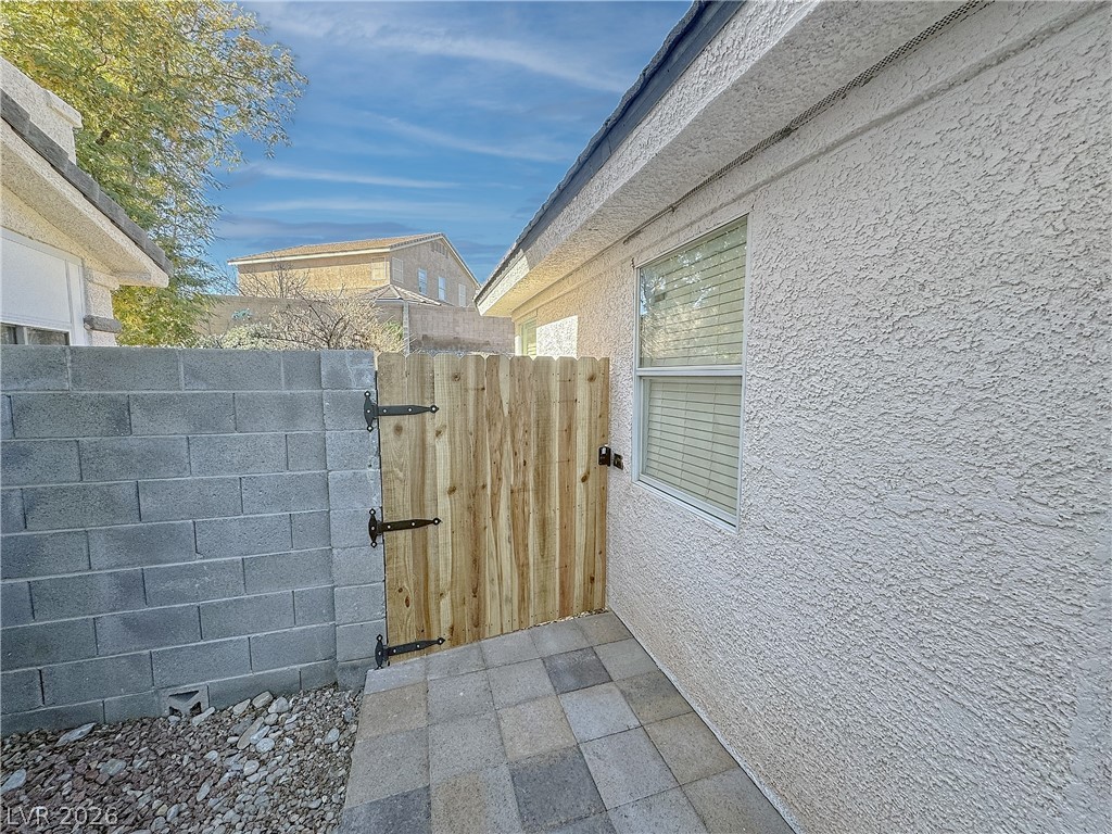 7417 Flat Rock Street Las Vegas NV 89131