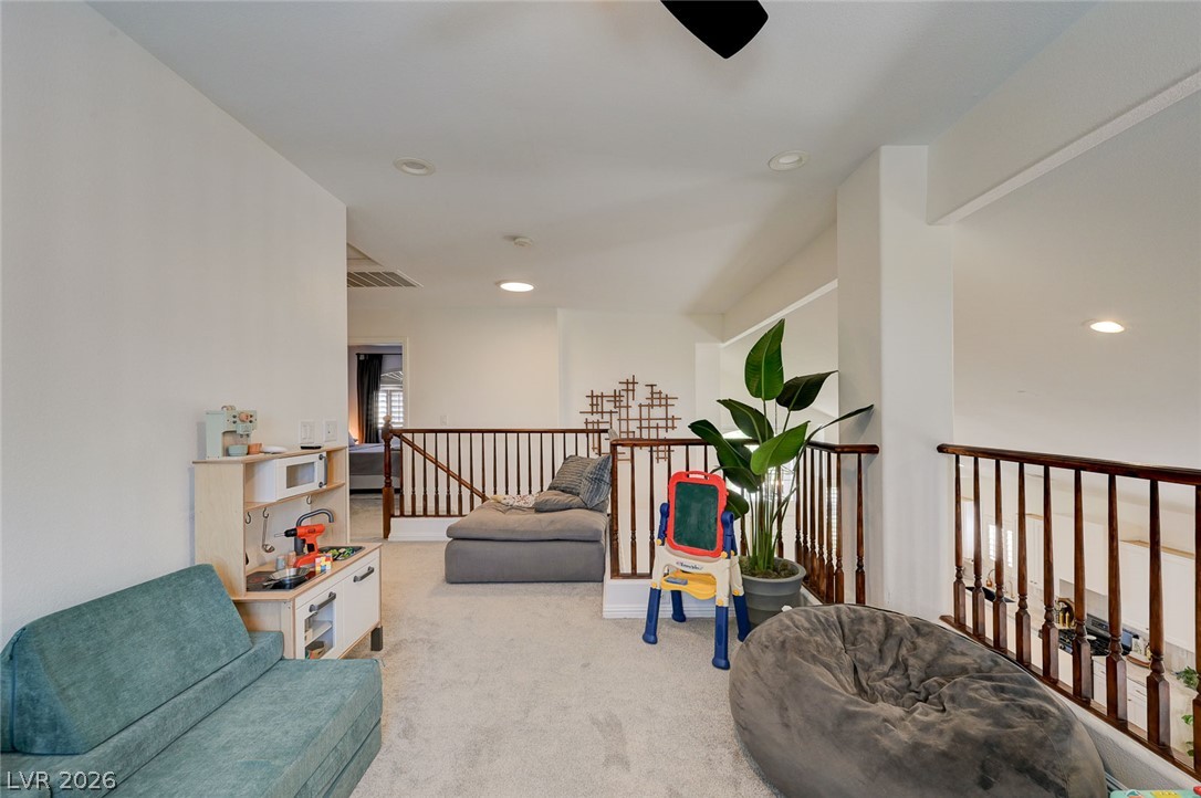 332 Jolly January Avenue Las Vegas NV 89183