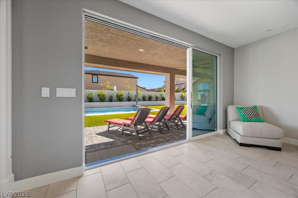 10231 Grapevine Hill Avenue Las Vegas NV 89149
