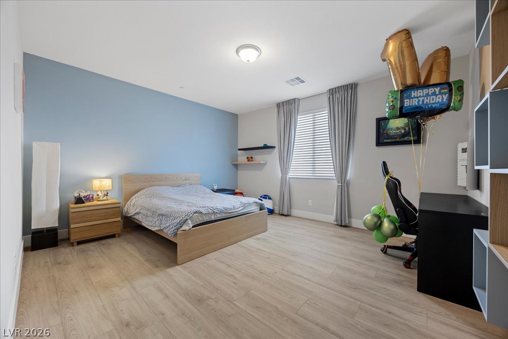 10231 Grapevine Hill Avenue Las Vegas NV 89149