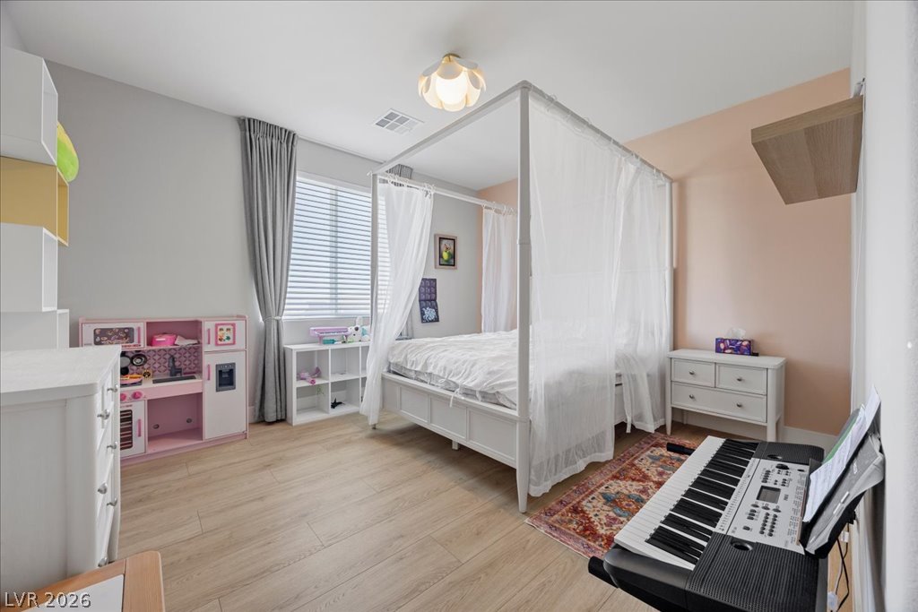 10231 Grapevine Hill Avenue Las Vegas NV 89149