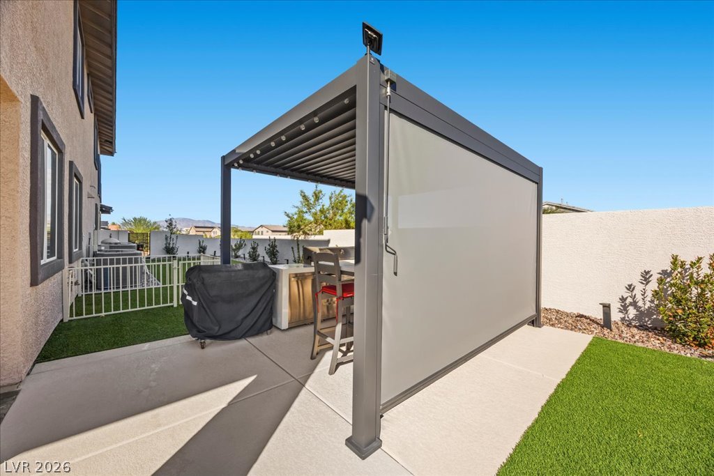 10231 Grapevine Hill Avenue Las Vegas NV 89149