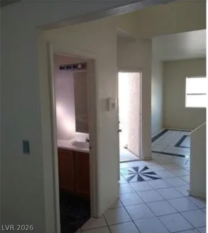 5501 Wells Cathedral Avenue Las Vegas NV 89130