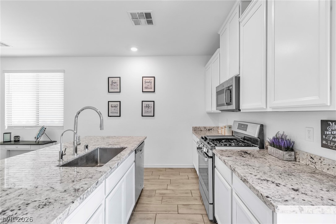 5724 Saltrock Grove Street North Las Vegas NV 89081