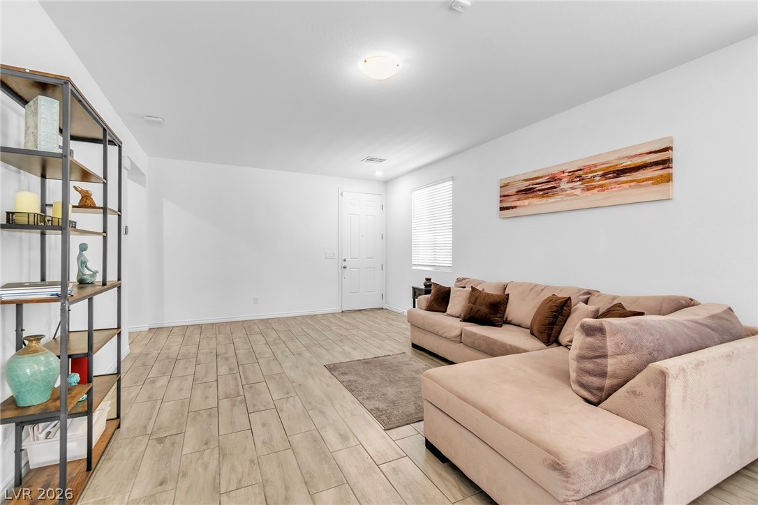 5724 Saltrock Grove Street North Las Vegas NV 89081