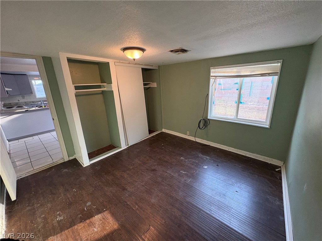 2517 Magnet Street North Las Vegas NV 89030